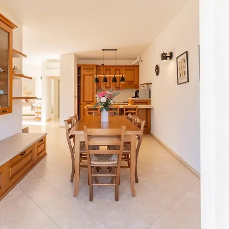 Apartman E Giardino *