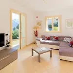 E Giardino Apartment *